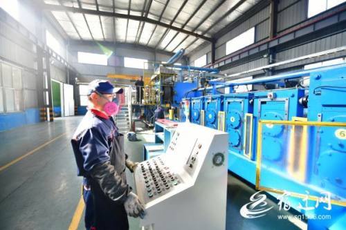 從制造到智造 沭陽企業(yè)借力智能機器人實現(xiàn)年銷售額123億元新飛躍